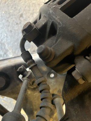 Jr called and messaged me pictures telling me my calipers were dry, they should be coated in brake fluid.