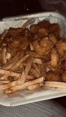 Fried jumbo shrimp + fries + hushpuppies