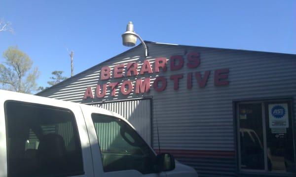 Berard's Automotive