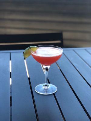 Strawberry lemongrass kamikaze ($9)