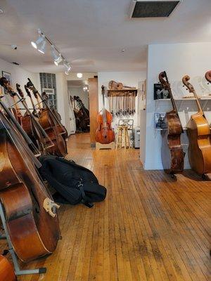 A 440 Violin Shop