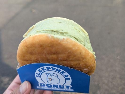 MILK CREAM DONUT: Matcha Milk - 4.5/5