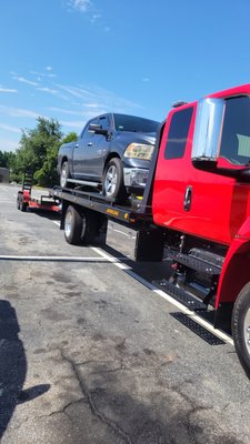 EL Camino Auto Towing