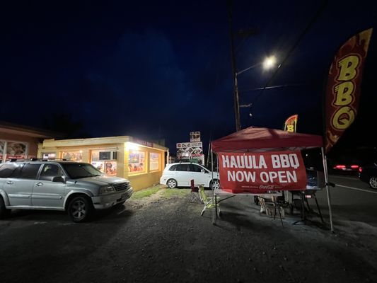 9.20.23 Cool BBQ Spot That Lures You In By It's Great Mouthwatering Smell