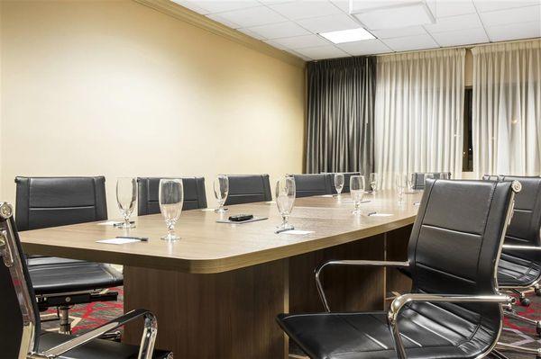 Salon A Boardroom