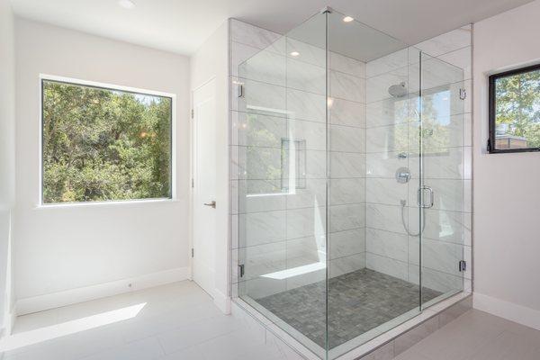 A shower with a view! Beautiful design by John Bellisario of Studio Prime of San Luis Obispo.