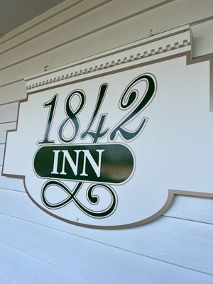 1842 Inn