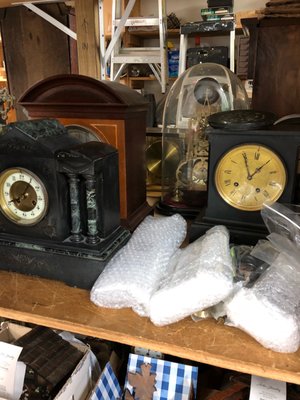 Mantle Clocks. Marble and other stone.