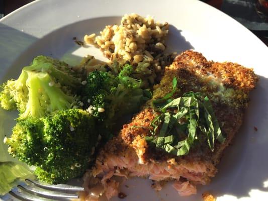 Pistachio crusted Salmon. Very good :)