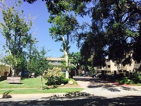 Hudson Gardens Apartments in Pasadena, CA