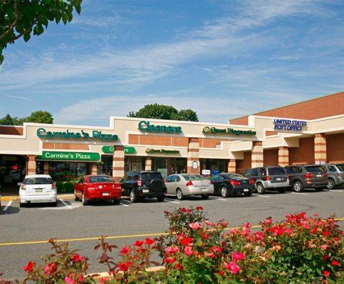 Newtown Square Shopping Center