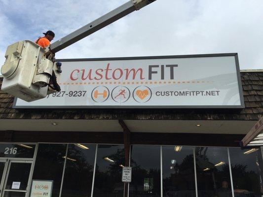 Landmark can assist your company with sign fabrication and installation, as well as sign maintenance and repair.