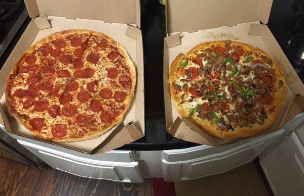 I'm sorry, but these are just good looking pizzas. Great job tonight, Pizza Hut!