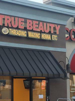 Best waxing and threading salon in the Atlanta area