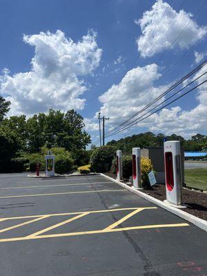 Tesla Superchargers in #wawa #wawawestoceancity #oceancitymd #preservefootprints