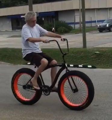 Freshly and perfectly assembled Fat Tire Cruiser.