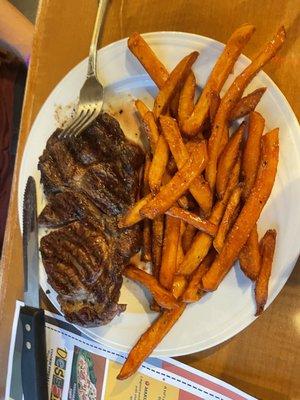 Rib-eye sweet potato chips