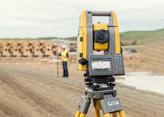 Topcon Total Station