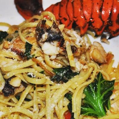 Captain Dan's Catalina Linguine, pure Pacific sweetness!