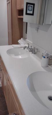 Serviced bathroom
Cleaned and also steam sanitizing done.