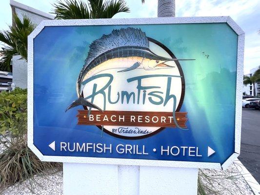 Sandbar Beach Bar & Grill, RumFish Beach Resort by Tradewinds