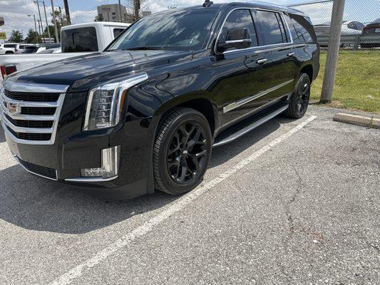 Cadillac Escalade ESV