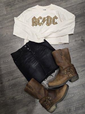 cropped AC/DC Sweatshirt 
Kyndal & Kylie Jean Skirt
Dingo Harness Boots