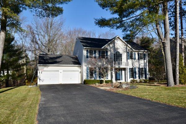 4 bed 2 bath Clifton Park NY