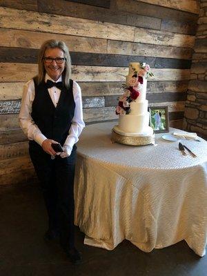 Cake Cutting is one of our specialties!