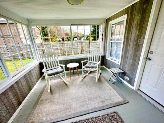 Porch Lobby to Treatment Room