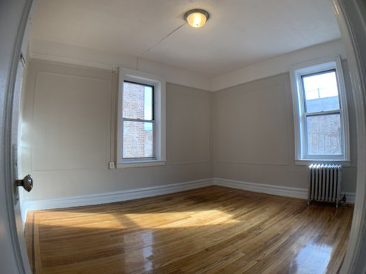 Apartment for rent in Jackson Heights, Queens NY 11372