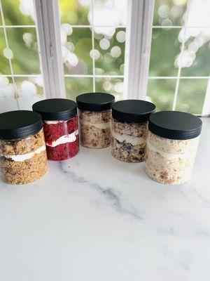 Cakes in a Jar Flavors: sweet potato, red velvet coconut, oreo cookies and cream, coconut