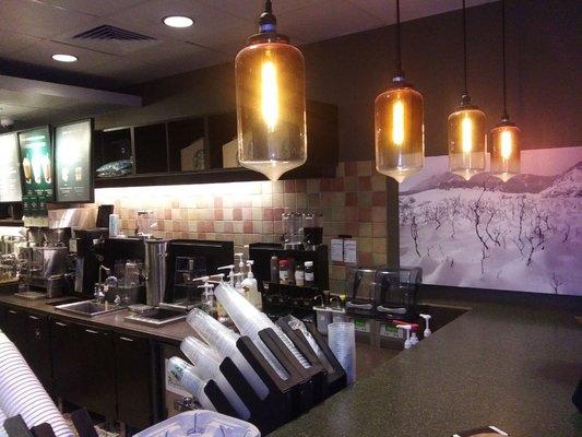 Backsplash before demolition