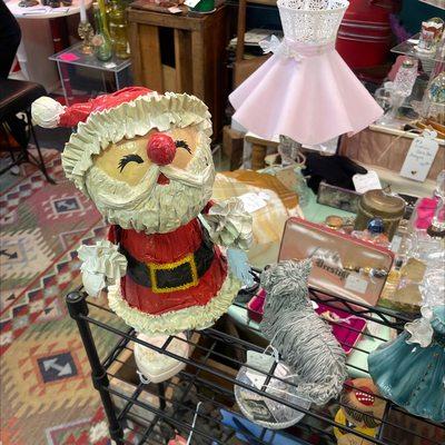 All the vintage christmas is here!