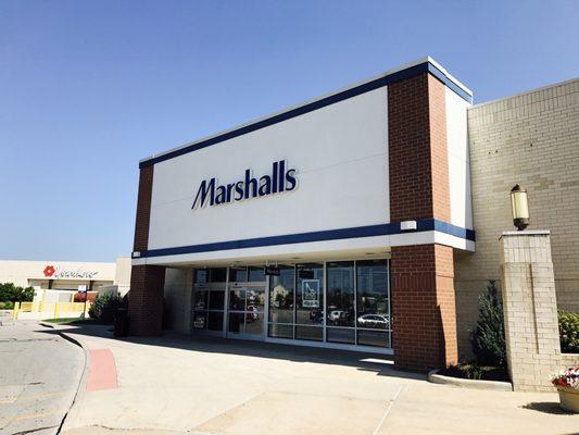 Bay City Town Center (exterior) Marshalls