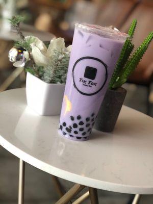 IG: @foodie__fe - Taro boba tea with coconut milk & egg pudding