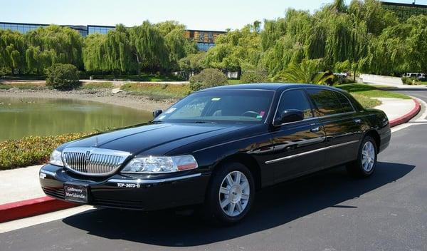 Lincoln Town Car - Large in-house Fleet