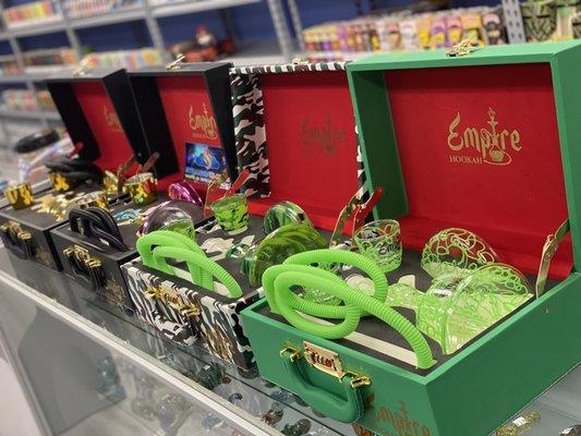 Have to see these Empire Hookahs in person, these things are beautiful!!