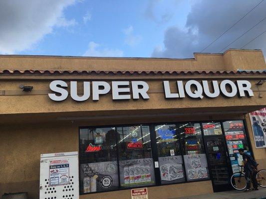 Super Liquor