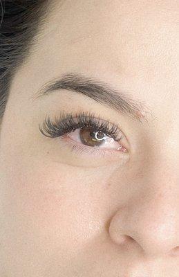 Wispy Wet Set Eyelash Extension