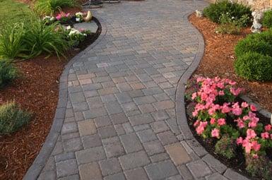 Hardscape - paver walkway install