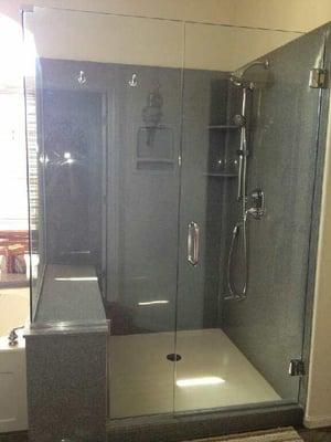 Frameless Shower door
Custom Glass Fabrication
Glass for Windows
Supply and Install