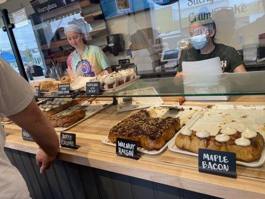 Different sticky buns and desserts