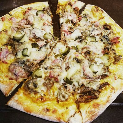 Cubano pizza