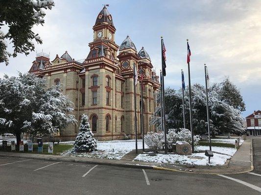 Caldwell County Courthouse -- Winter