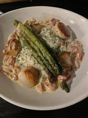 Seared scallops, risotto, and asparagus