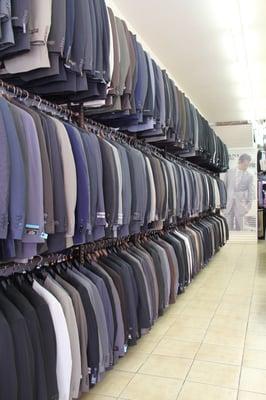 Looking for affordable and stylish? We offer  an extensive selection of Suit, Ties, Shirts in many colors and different styles.