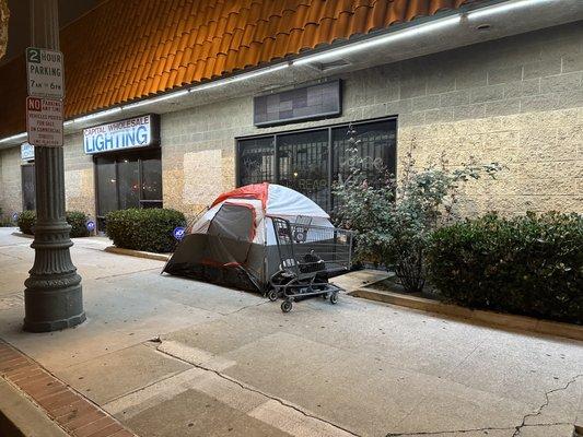 This it's shocking and sickening. Get rid of the tents on Hawthorne Blvd. Make Lawndale safe again. I don't even want to live here anymore.