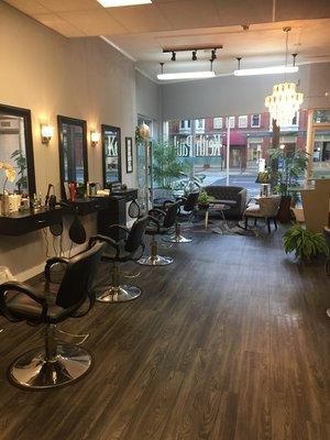 Keith Paul Salon