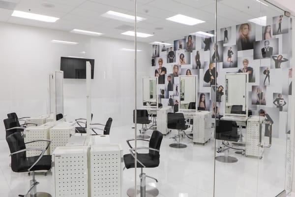 Freshman Classroom. Where the Foundations of Toni&Guy's premiere education begins